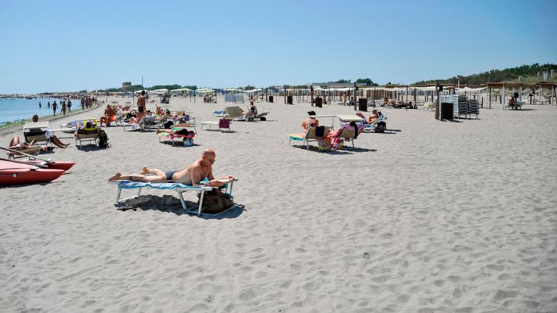 Las temperaturas dan un ligero respiro pero el calor sigue el fin de semana