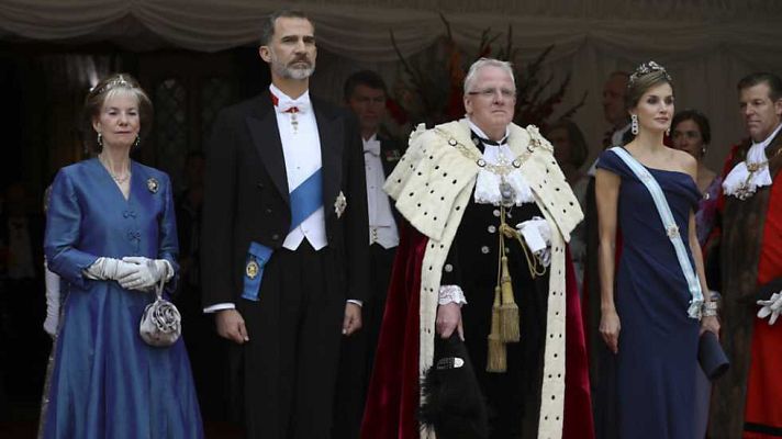 Telediario 1 - Telediario - 15 horas - 14/07/17 - Lengua de signos