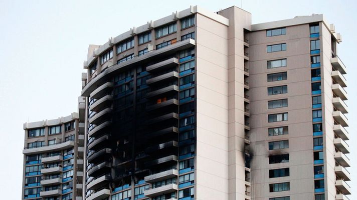  - El rascacielos Marco Polo ha ardido esta madrugada en Honolulu (Hawái)