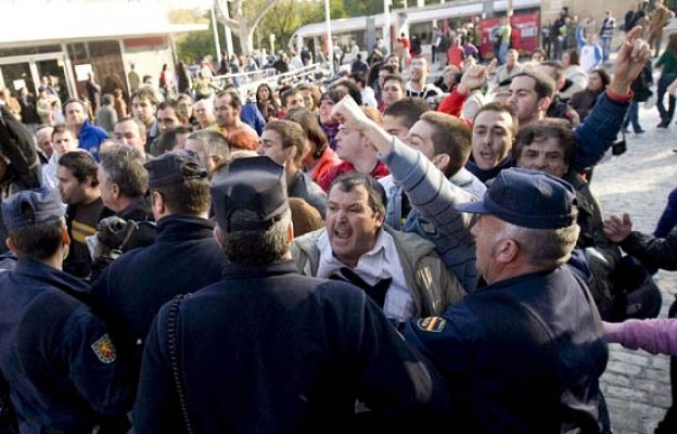 Telediario 1 - Telediario en 4' - 16/02/09