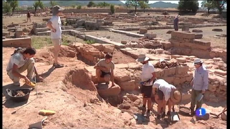 Cerquen a Pol·lèntia un campament militar