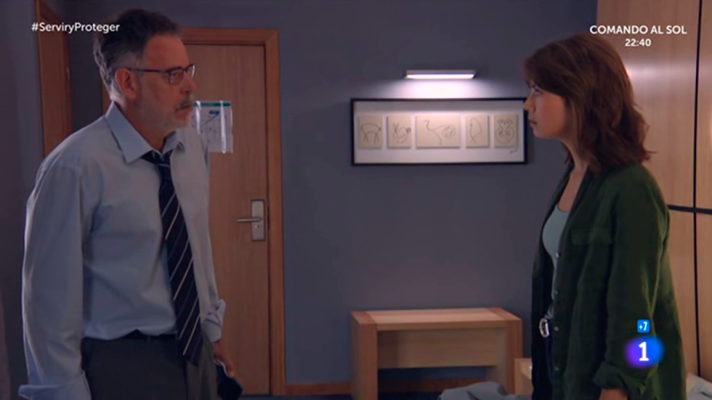 Servir y proteger - El doctor Alba cuenta la verdad a Alicia