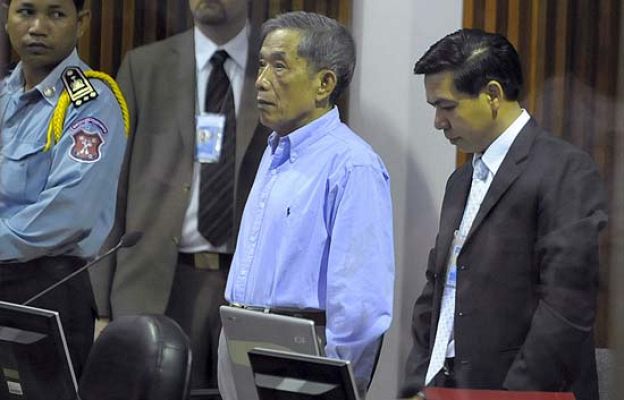 La noche en 24h - Juicio por el genocidio camboyano