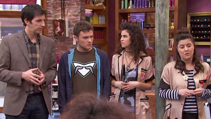 La peluquería - La señora Lobo