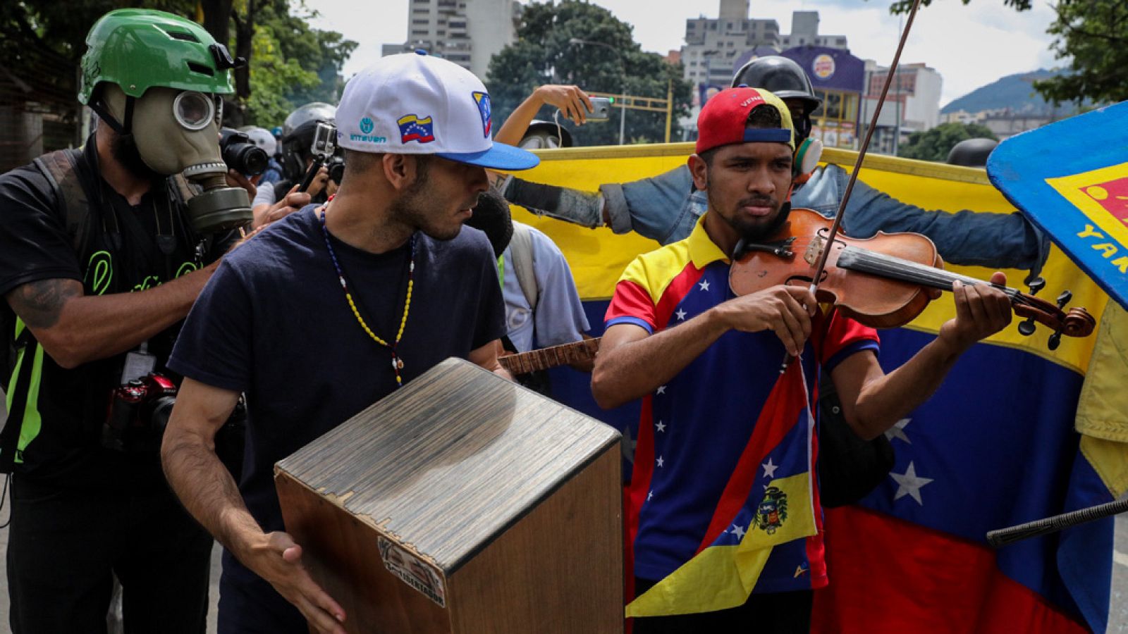 El violinista Willy Arteaga, entre los heridos en la manifestación de Caracas