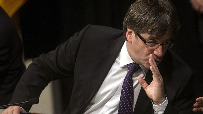 Telediario 1 - Puigdemont asegura que si el Tribunal Constitucional le inhabilita no piensa aceptar esa decisión