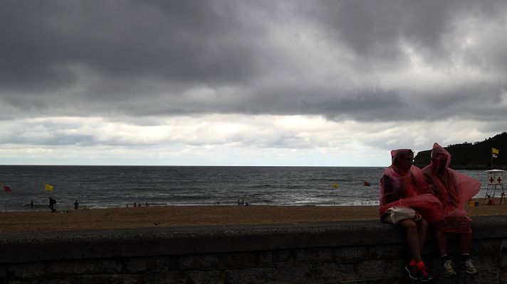 El tiempo - Chubascos en Cataluña y viento fuerte en la desembocadura del Ebro