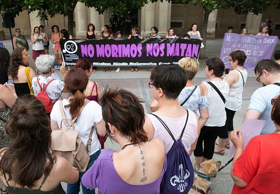 Telediario 1 - Las principales medidas del pacto de Estado contra la violencia de género