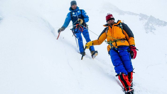 Telediario 1 - Heroico rescate en el Gasherbrum II