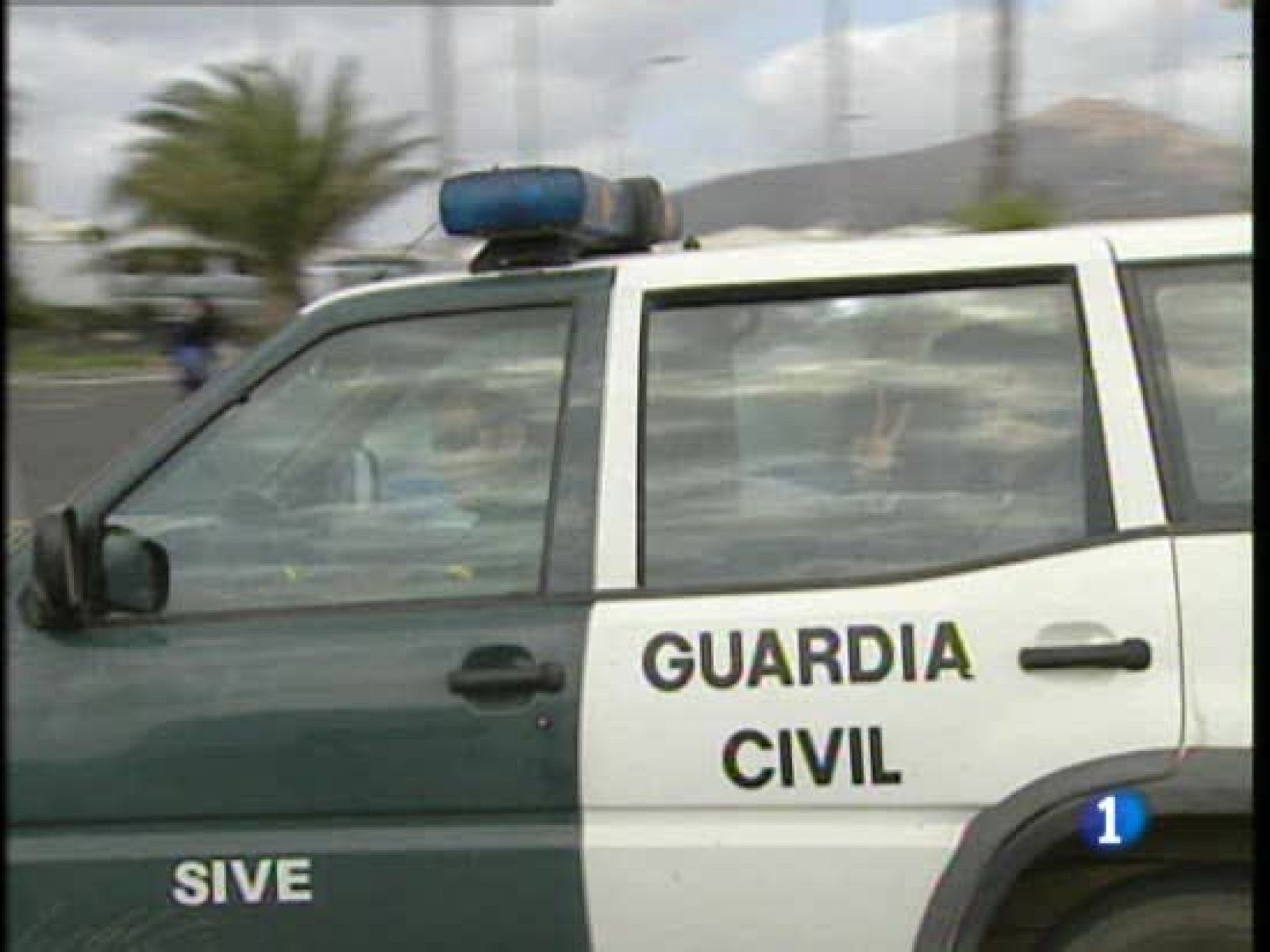 En Lanzarote esta mañana, los buzos han recuperado del mar otro cádaver | Ver