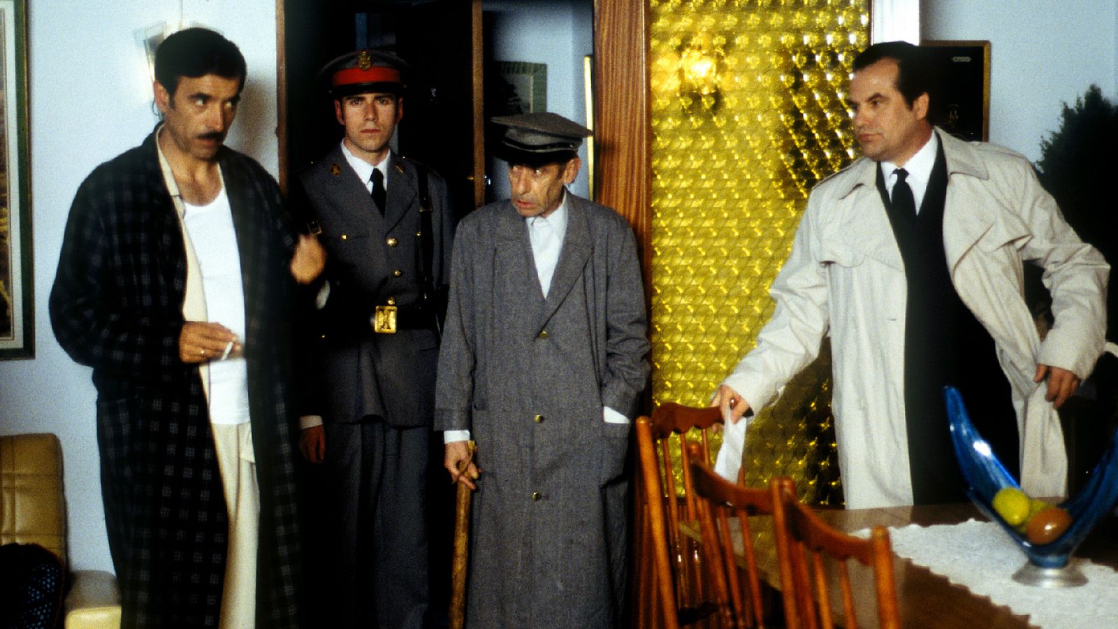 Cuéntame cómo pasó - T1 - Episodio 24: Una larga espera - Ver ahora