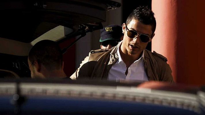 Telediario 1 - Cristiano declara este lunes acusado de fraude fiscal