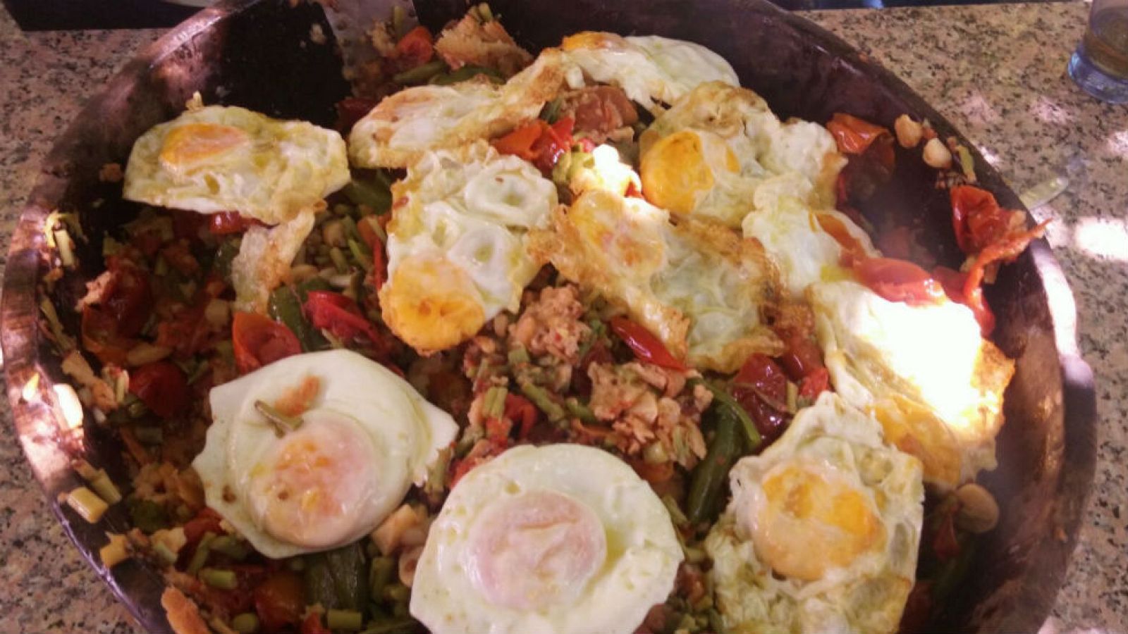 La gigantesca sopa mondeña