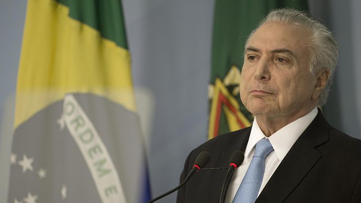 Informativo 24h - El Congreso de Brasil evita que el presidente Michel Temer se someta a juicio por corrupción