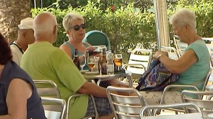 Telediario 1 - El gasto de los turistas extranjeros aumentó un 14,8% en el primer semestre, hasta 37.217 millones