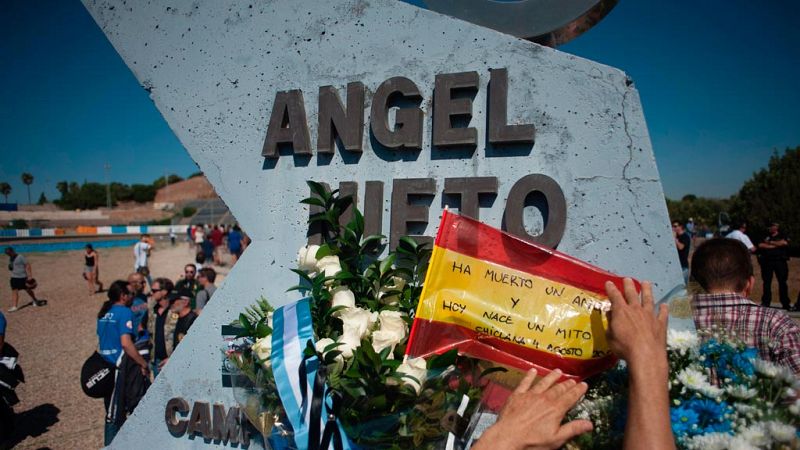 Varios homenajes recuerdan a �ngel Nieto | Ver