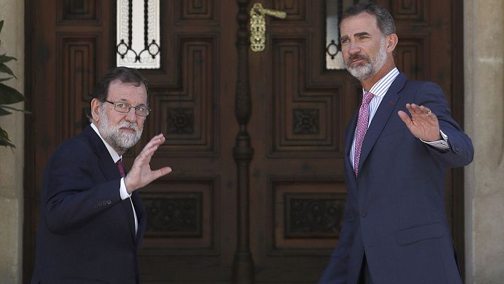 Telediario 1 - Rajoy advierte de que el Gobierno recurrirá la ley del referéndum si el Parlament la admite a trámite