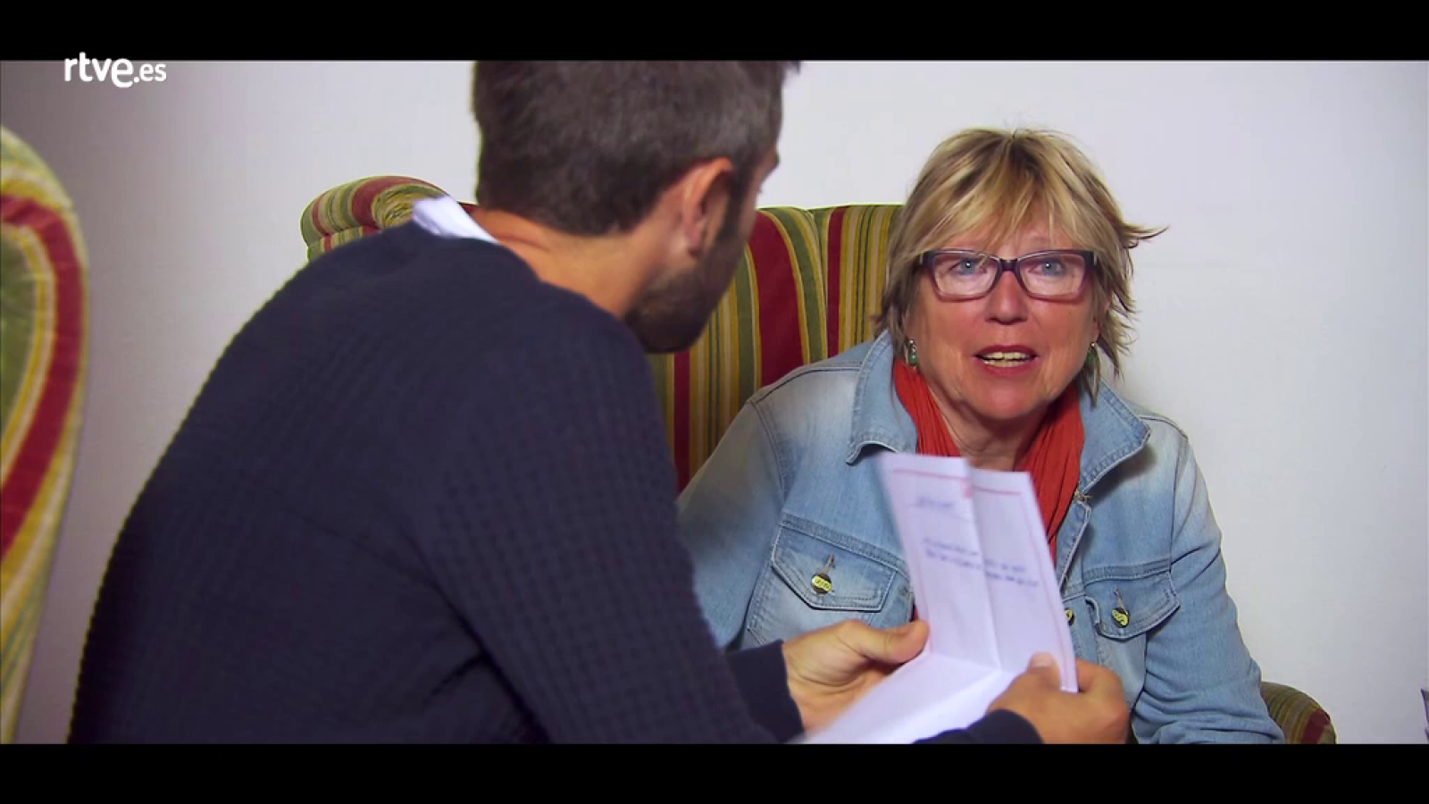 Hotel Romántico - Antonio pide pasar la cita a solas con Maite