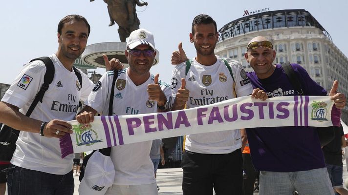 Telediario 1 - Los aficionados del Madrid toman Skopje