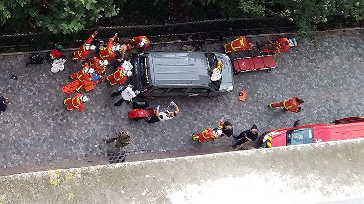 Informativo 24h - Al menos seis heridos en el atropello a una patrulla militar del dispositivo antiterrorista francés