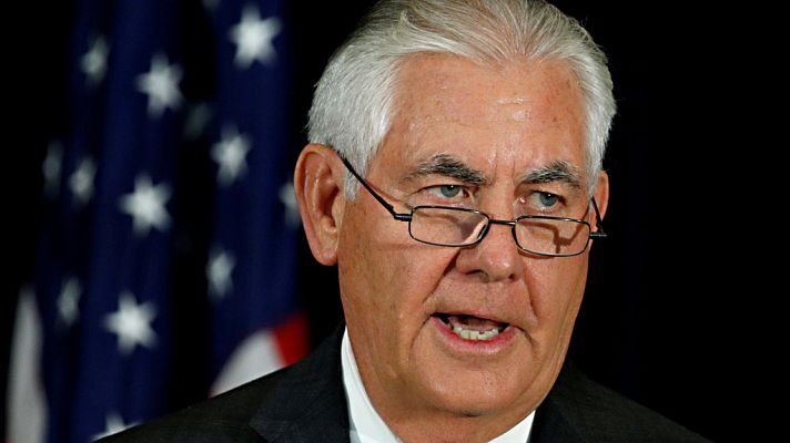 Telediario 1 - Tillerson minimiza las amenazas de Corea del Norte: "Los estadounidenses pueden dormir tranquilos de noche"