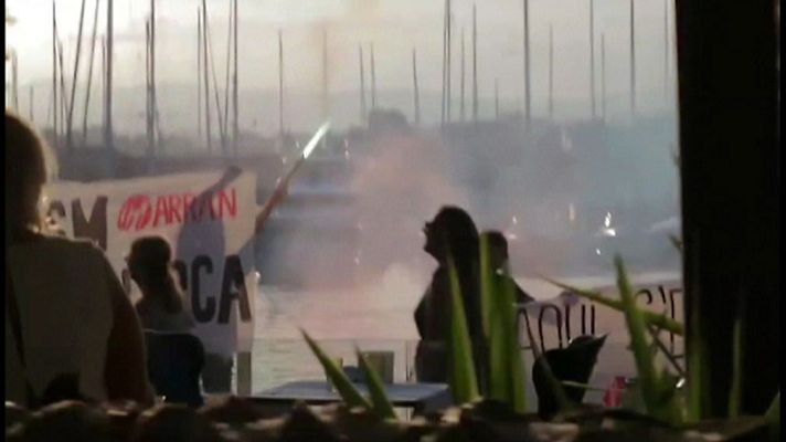 Telediario 1 - El grupo independentista Arran continúa con su lucha contra el turismo