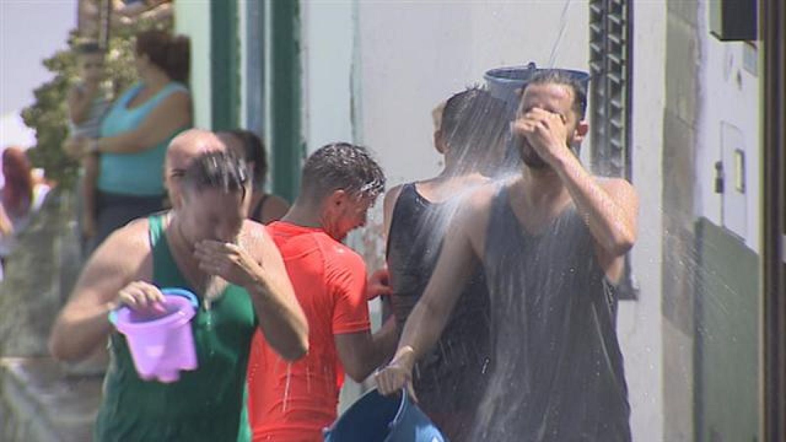 El Lomo Magullo se moja con la Traída del Agua