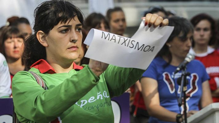 Telediario 1 - La Ertzaintza investiga la presunta agresión sexual a una mujer en el Monte Urgull, en San Sebastián