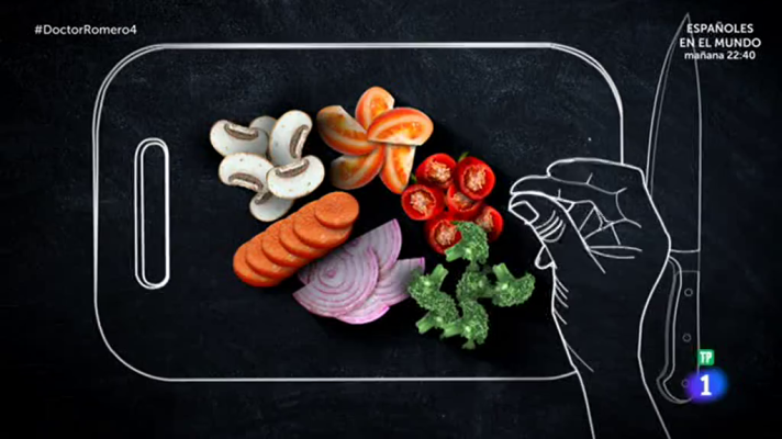 Doctor Romero - El doctor supervisa la elección de alimentos