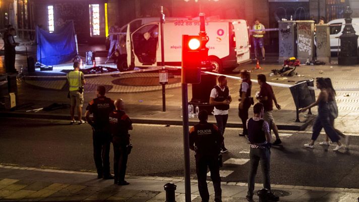  - Al menos 13 muertos y 80 heridos en un atentado en las Ramblas de Barcelona