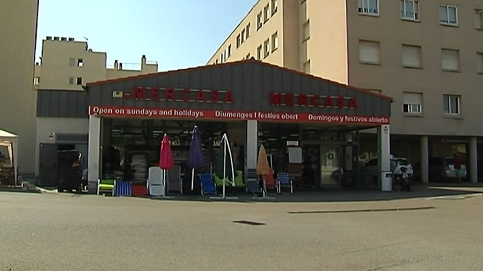 La célula de Cataluña compró cuatro cuchillos y un hacha en Cambrils horas antes del segundo atentado