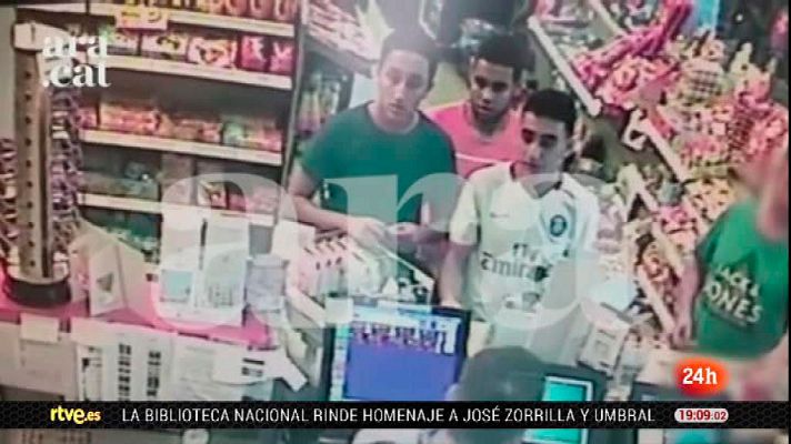 Informativo 24h - Los terroristas de Cambrils, captados por las cámaras de un área de servicio horas antes de atentar