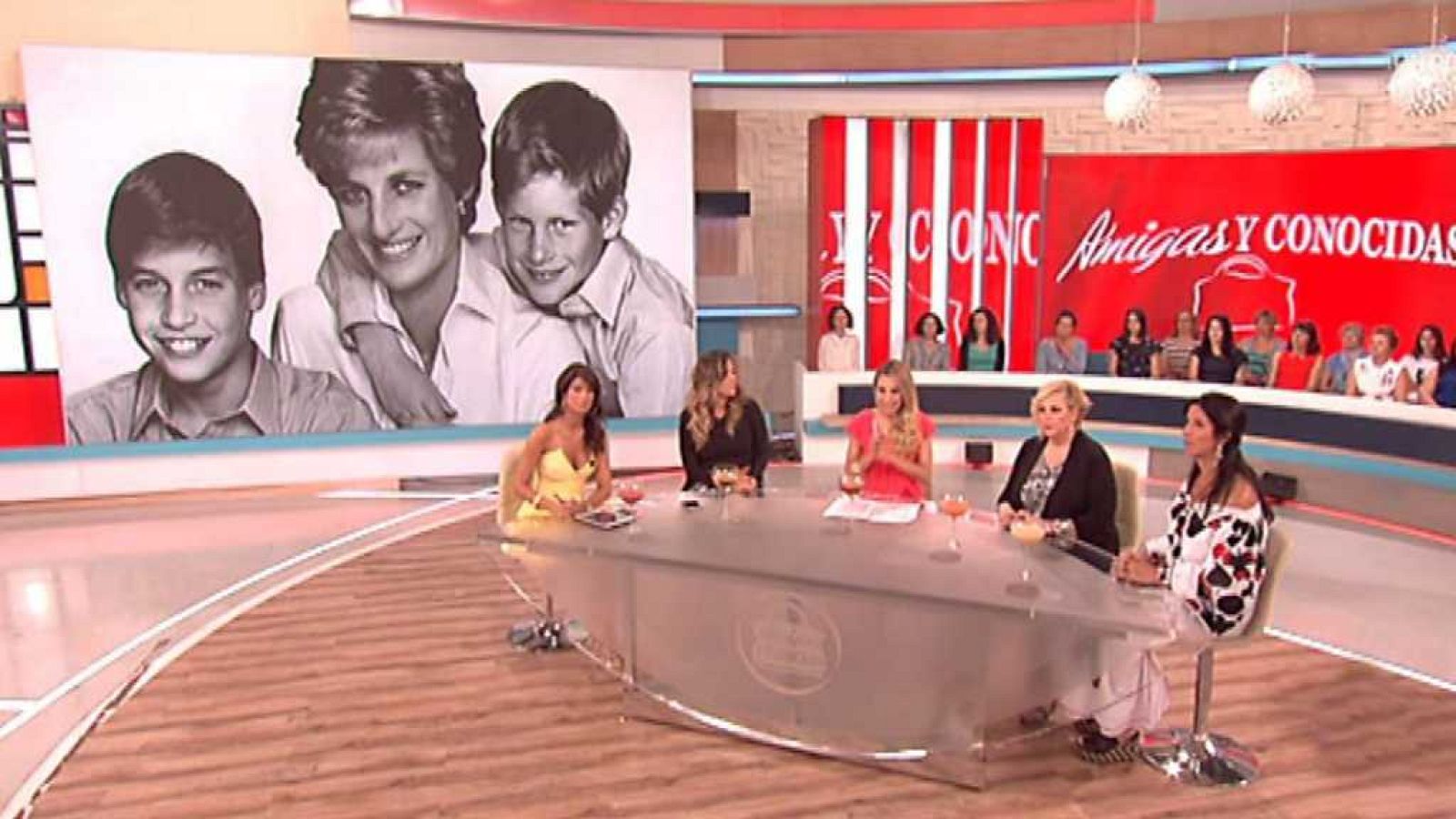 Amigas y conocidas - 24/08/17 - ver ahora