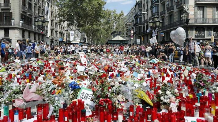 Telediario 1 - Telediario - 15 horas - 24/08/17 - Lengua de signos