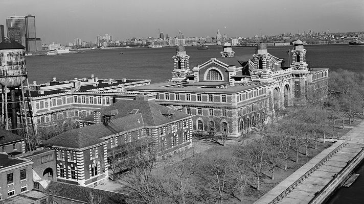 Otros documentales - La isla de Ellis: Una historia del sueño americano