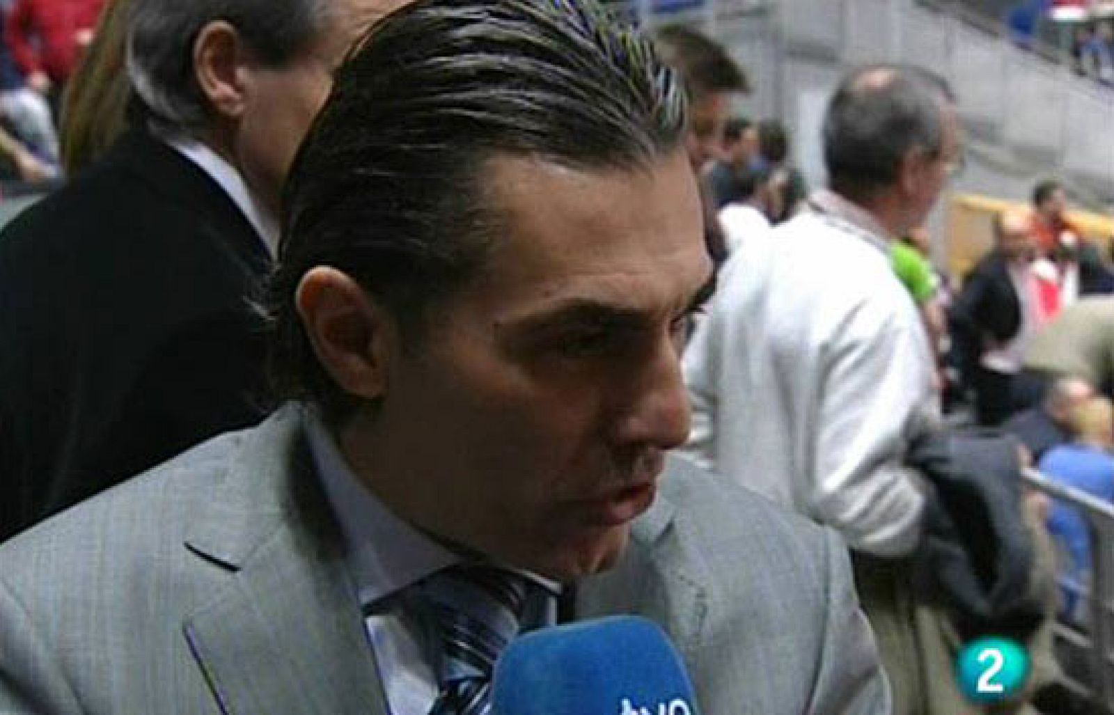 Scariolo está deseando empezar su etapa como seleccionador nacional del baloncesto español. Scariolo dice que está deseando entrenar al máximo nivel y que seguira a sus jugadores gracias a la tecnología