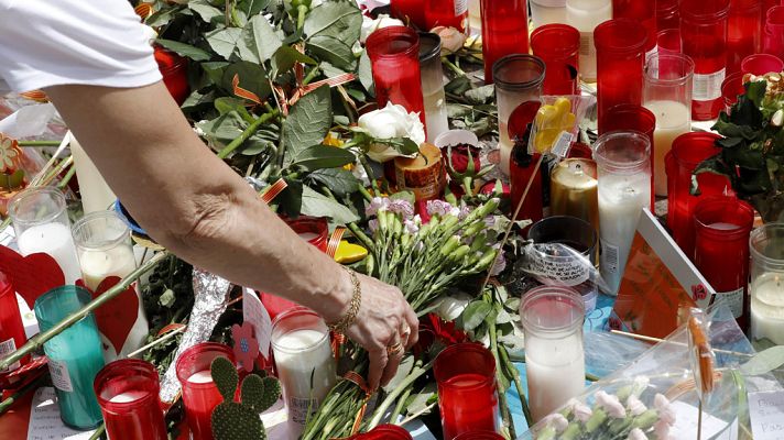 Telediario 1 - Ya son 16 las vidas truncadas por la barbarie terrorista
