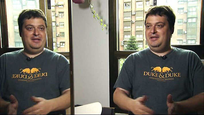 Telediario 1 - Manuel Bartual pone fin al fenómeno que ha 'roto' Twitter este verano