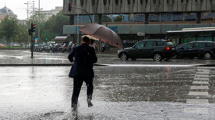 El tiempo - Tormentas fuertes y menos calor en Madrid, Andalucía y La Mancha