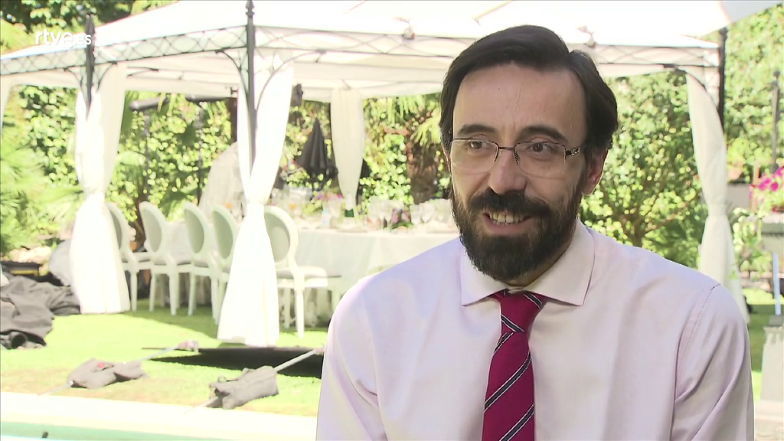 Traición - Israel Elejalde es Víctor Ayala