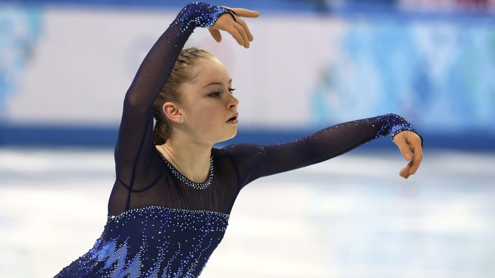 La campeona de patinaje Lipnitskaya se retira por anorexia | Ver