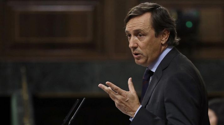  - Hernando defiende a Rajoy: "¿Por qué le piden al PP lo que no se le pide a otros?"