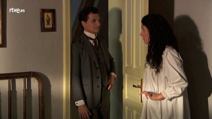 Acacias 38 - Antoñito a Lolita: "Si te mueres yo me muero de pena"