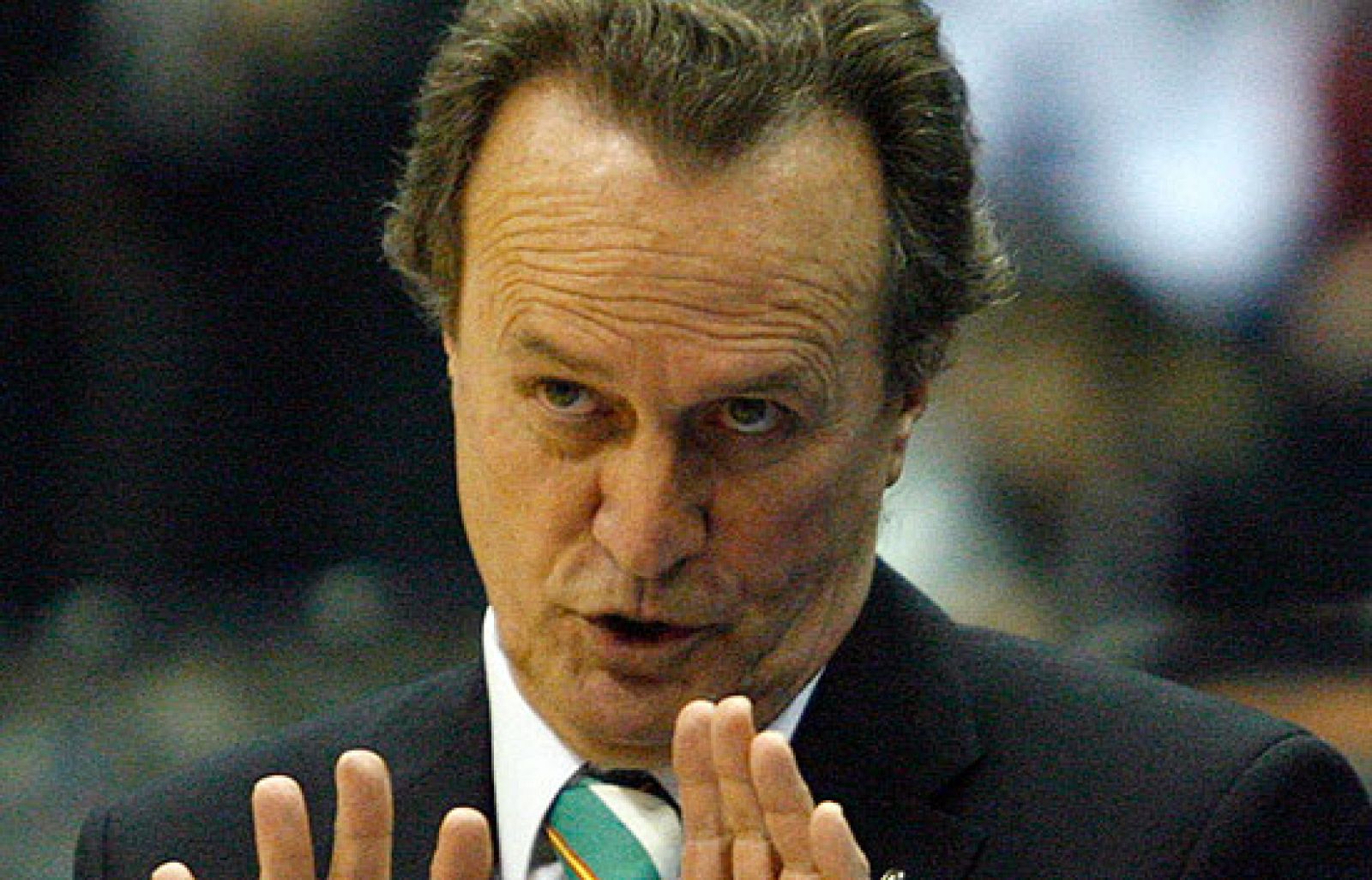 El entrenador del Unicaja, asegura que "una Copa no la gana ni un jugador ni un entrenador, sino que las Copas las gana un equipo".