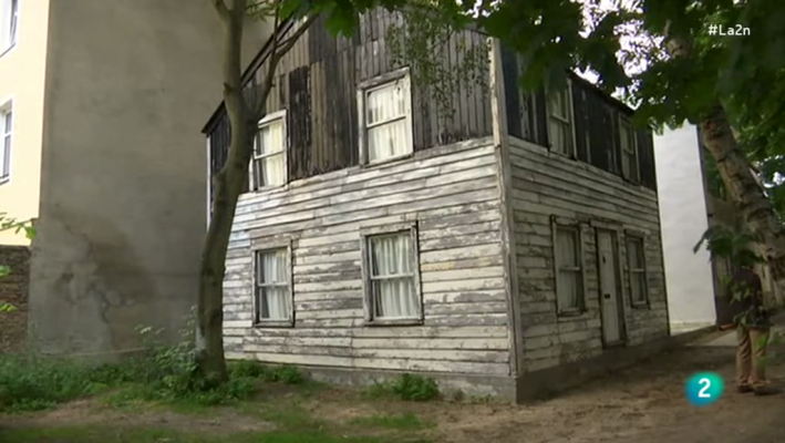 La 2 Noticias - La casa viajera de Rosa Parks