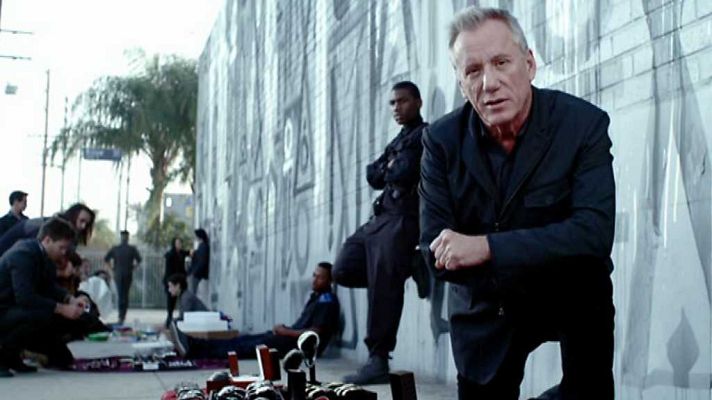 Otros documentales - Panoramas futuros con James Wood: Cómo ser un súper hombre