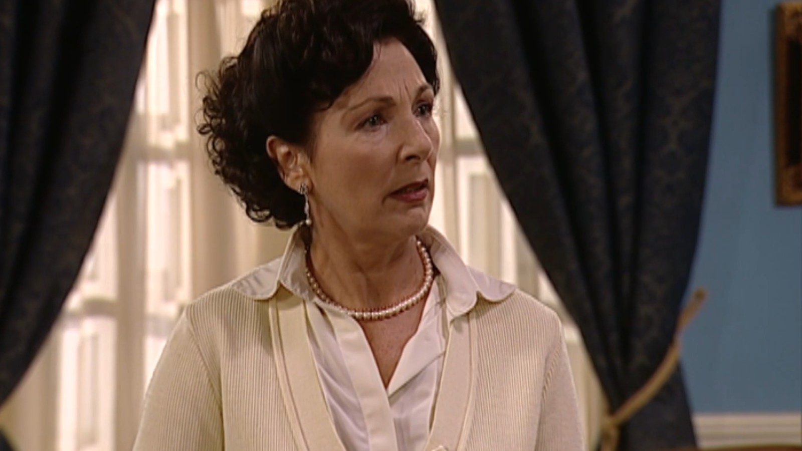 Amar en tiempos revueltos - T2 - Episodio 6 - Ver ahora