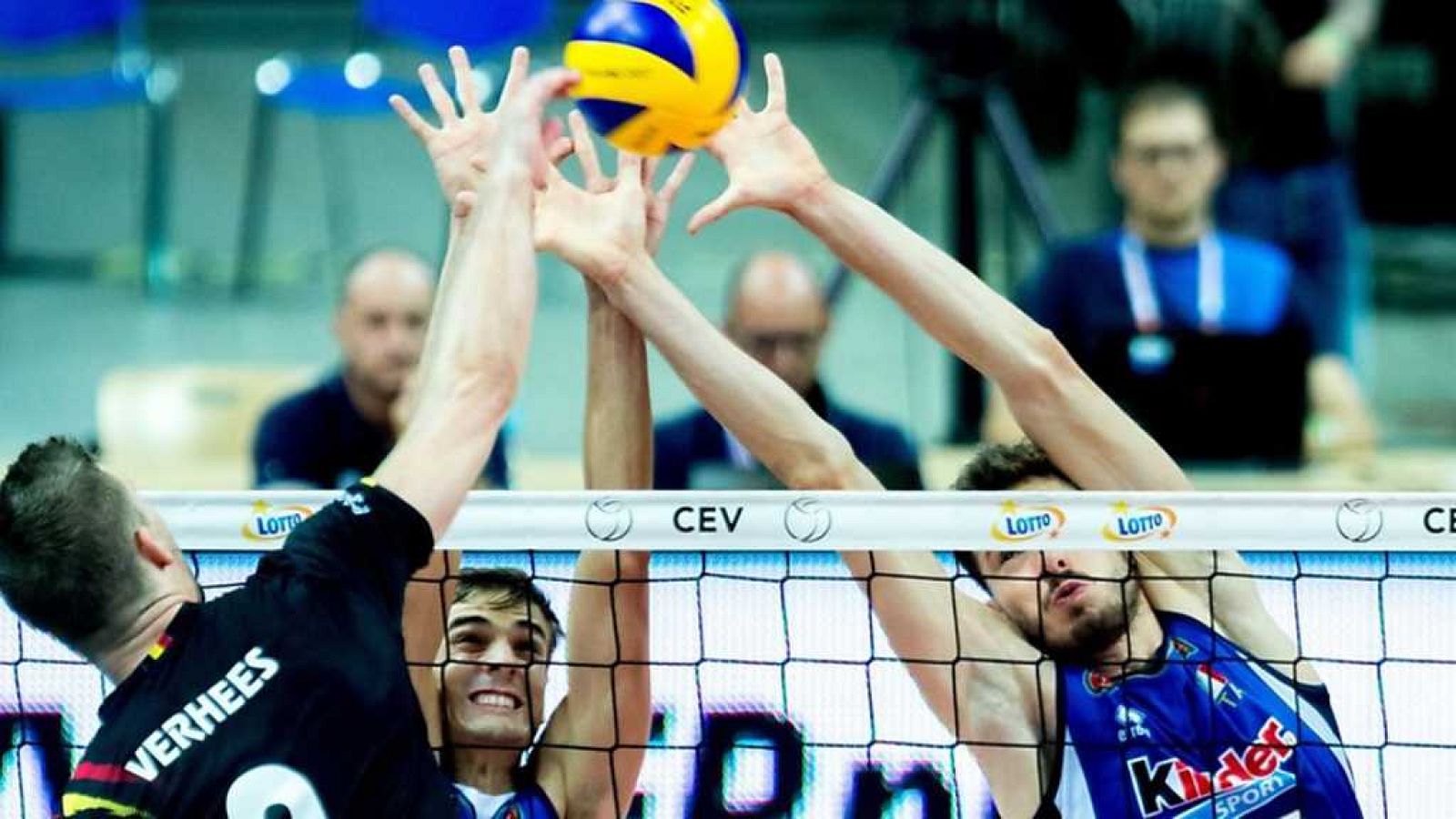 Voleibol - Campeonato de Europa Masculino 1/4 Final: Bélgica - Italia