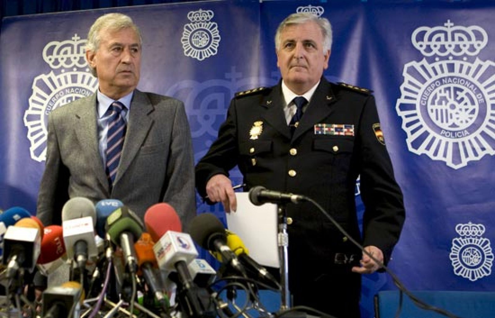 Telediario 2 en cuatro minutos - 20/02/09 | Ver