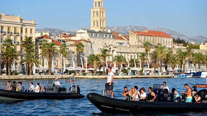 Telediario 1 - Vacaciones en septiembre, viajar fuera de la temporada alta puede suponer un ahorro de hasta el 25%